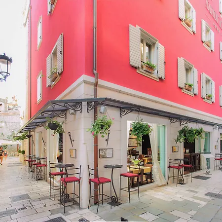 Marmont Heritage Hotel (Adults Only)-2